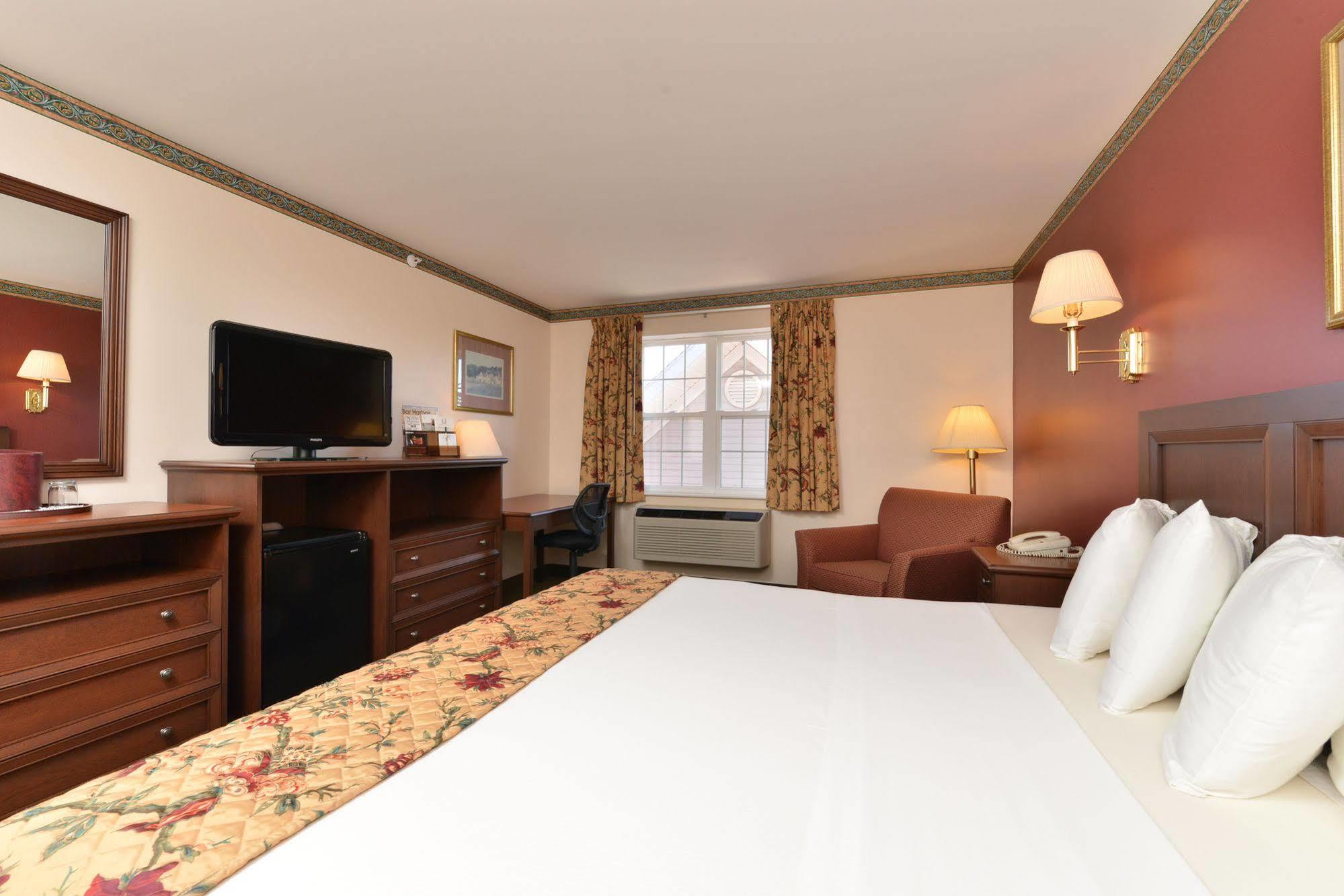 Acadia Inn Бар Харбър Екстериор снимка